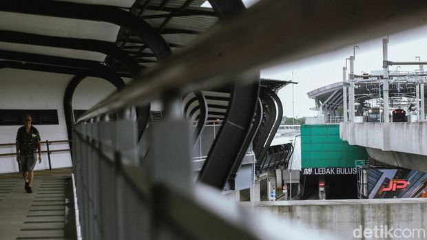 Skywalk MRT Lebak Bulus, Jakarta