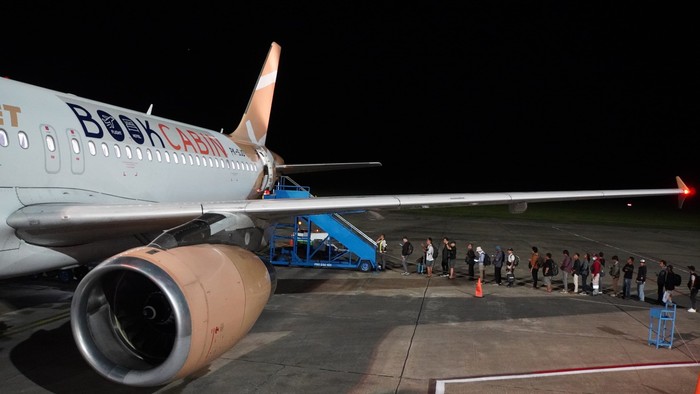 Super Air Jet Kendari-Jakarta