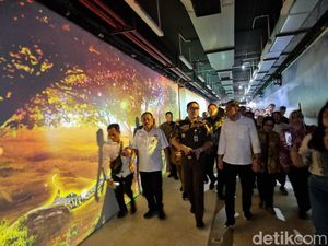 Tunnel TIJ-KBS Resmi Dibuka, Dilengkapi Video Mapping Satwa