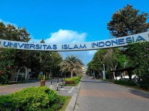 UII Yogyakarta Buka Lowongan Dosen Tetap, Dibutuhkan 38 Formasi!