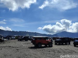 Gunung Bromo Ditutup untuk Tradisi Wulan Kapitu pada 29-30 Desember 2024