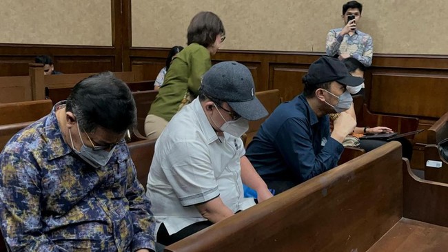 Alur Suap Miliaran ke Trio Hakim demi Bebaskan Ronald Tannur