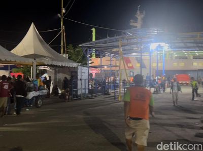 Potret Kepadatan Arus Mudik Nataru di Pelabuhan Nusantara Parepare
