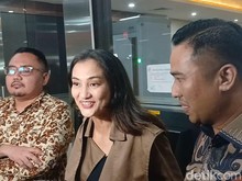 Kisruh Gugatan Warisan Cucu kepada Ratna Sarumpaet