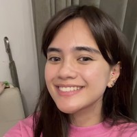 “Kelihatan hasilnya dari hari ke-8, tapi karena aku banyak bekas jerawat jadi lebih terlihat hasilnya di hari ke-11,” tulis Audi dalam unggahannya.  Foto: dok. Instagram @audimarissa