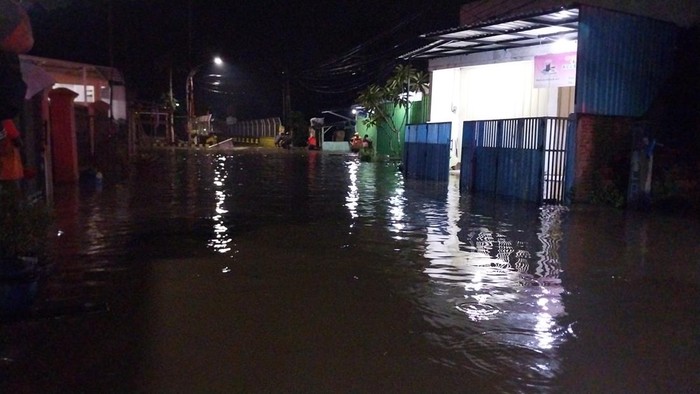 Banjir rendam rumah warga di Kelurahan Lesanpuro, Kota Malang