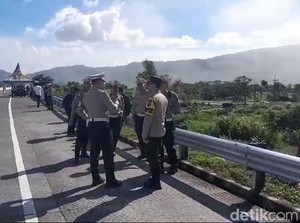 Olah TKP Laka Bus Vs Truk di Tol Pandaan-Malang Pakai Metode Canggih TAA