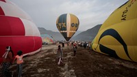Festival Balon Nepal 2024 menjadi momen bersejarah bagi negara tersebut, dengan digelarnya acara balon udara internasional pertama di Nepal.