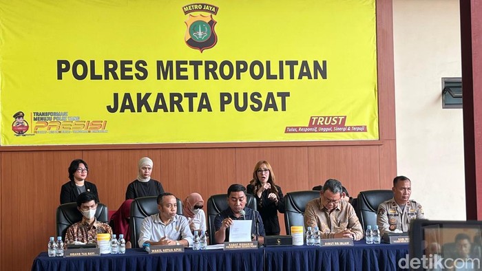 Hasil tes DNA menunjukkan bayi yang dilahirkan di RSIJ tidak tertukar dengan bayi lain. Polisi akan menghentikan proses penyelidikan kasus itu. (Rumondang N/detikcom)