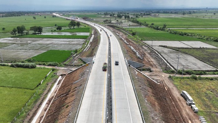 Jalan Tol Probolinggo-Banyuwangi (Probowangi) Paket 1