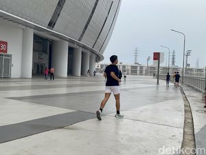 Bingung Mau Ngapain, Jogging di JIS, Yuk!