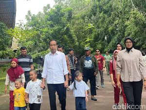 Jokowi dan Iriana Ajak 6 Cucu Liburan di Solo Safari
