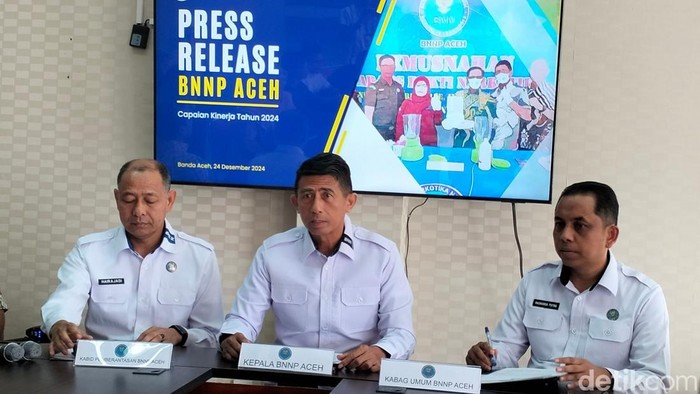 Keterangan pers BNNP Aceh soal ladang ganja berkurang. (Agus Setyadi/detikSumut)