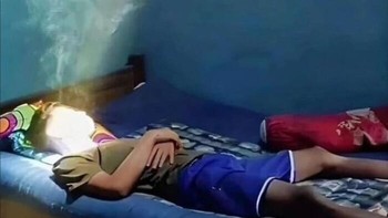 Sepertinya ketampanannya sangat wow. Foto: Images That Could Be Album Covers via Bored Panda