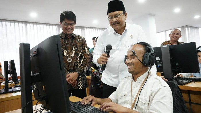 Menteri Sosial, Saifullah Yusuf