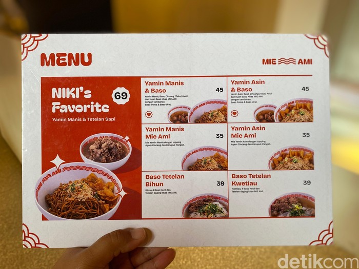 Begini Rasa Yamien Topping Tetelan di Resto Nikita Mirzani