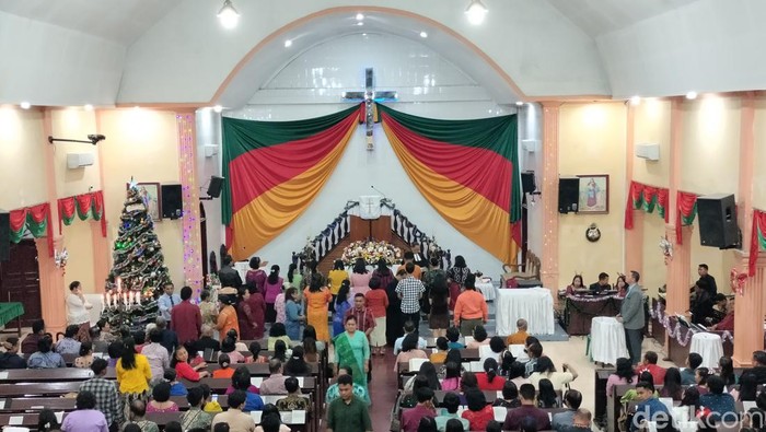 Perjamuan Kudus di gereja HKBP Tegal Rejo Jalan Sehati, Medan. (Felicia Gisela Br Sihite/detikSumut)
