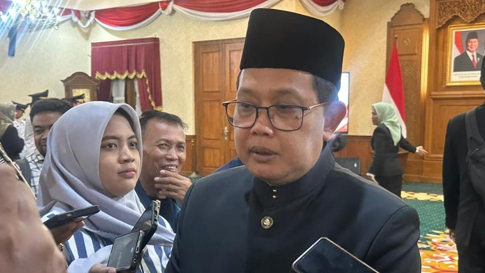 Pj Gubernur Jawa Timur Adhy Karyono