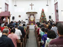 Potret Misa Malam Natal di Gereja Tugu