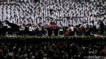 Potret Ribuan Jemaat Hadiri Misa Malam Natal di Indonesia Arena