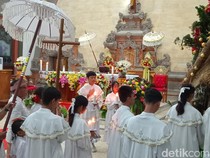 Misa Malam Natal Gereja Katolik di Bali, Umat: Harapannya Semua Hal Lebih Baik