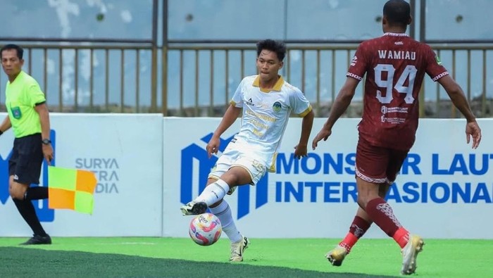 Frezy Al Hudaifi saat masih memperkuat PSIM Jogja. Foto diunggah Selasa (24/12/2024).