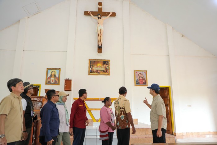 Renovasi Gereja di Merauke