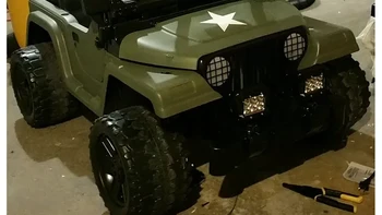 “Restorasi Power Wheels Jeep untuk ulang tahun ke-3 putra pacar saya.” Foto: Boredpanda