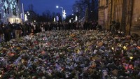 Dia juga berbagi unggahan yang mendukung partai Alternatif untuk Jerman (AfD)—partai sayap kanan yang menentang imigrasi Muslim—dan kelompok anti-Islam lainnya di Eropa.  