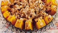 Terakhir di Armenia, setiap Natal wajib ada menu labu diisi dengan nasi, kismis, kacang-kacangan yang dipanggang sampai matang. Foto: Pool/Site