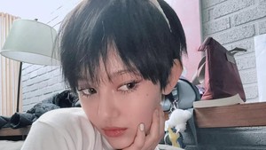 Selama kisruh NewJeans dengan ADOR, Danielle jadi salah satu yang paling vokal soal treatment agensi ke grupnya. (Foto: Instagram/@jeanzforfree)