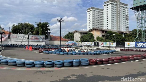 Gokard Avenue, Lebak Bulus, Jaksel