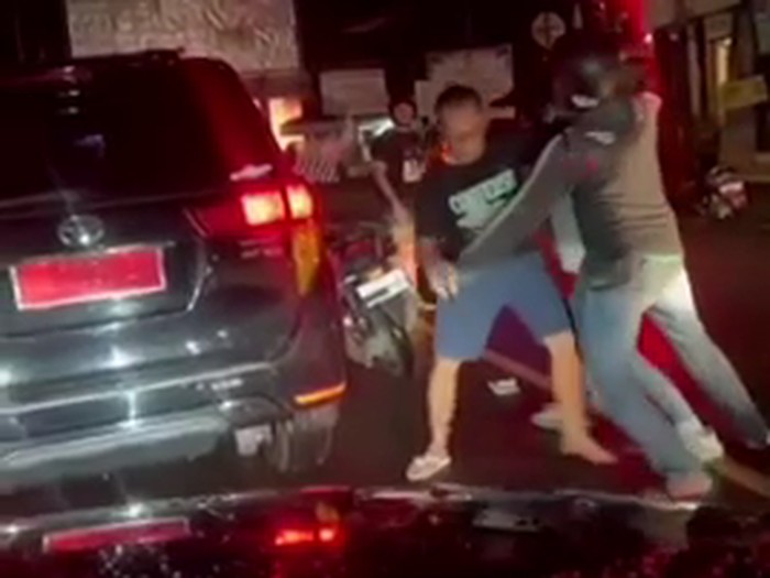 Kajari dikeroyok pemotor di Kediri