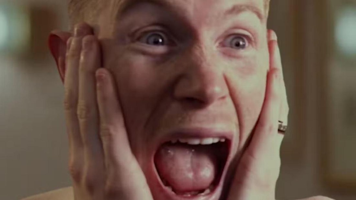 Kevin De Bruyne dalam reka adegan film Home Alone. Foto: Dok. Man City
