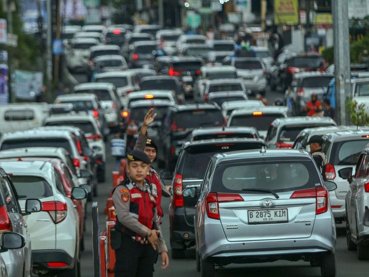 Libur Natal, Begini Padatnya Jalur Puncak Bogor
