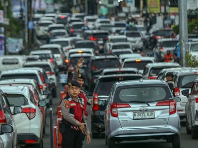Libur Natal, Begini Padatnya Jalur Puncak Bogor