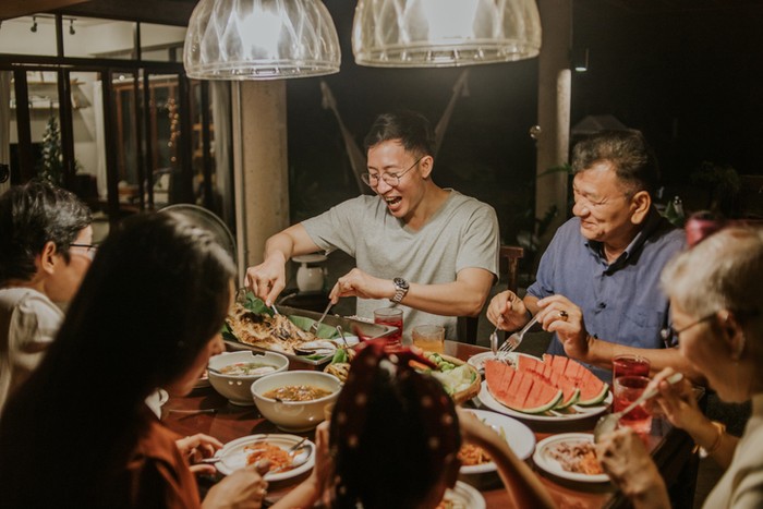 Makan saat liburan