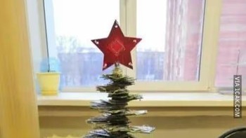 Pohon Natal yang penuh dengan memori. Foto: Internet