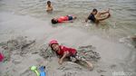Menikmati Libur Natal di Pantai Ancol