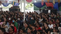 Katedral Jakarta juga akan membagikan paket goody bag sebanyak 500 kepada anak-anak.