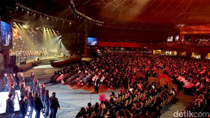 Natal di Gereja Bethany Surabaya Natal di Gereja Bethany Surabaya