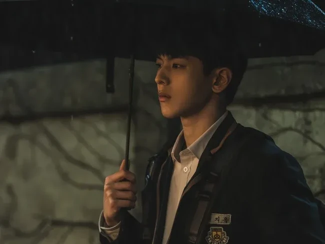 Pemain Drama Korea Light Shop