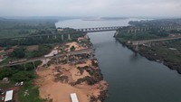 Penyelam penyelamat harus menunggu konfirmasi dari para ilmuwan bahwa air tersebut aman untuk dimasuki sebelum memulai misi pencarian, menurut Kolonel Brigade Pemadam Kebakaran Magnum Coleho. Menanggapi bencana tersebut, Pemerintah Federal Brasil mengumumkan keadaan darurat dan berjanji untuk membangun kembali jembatan Juscelino Kubitschek, bagian penting dari jalan raya Belem-Brasilia.  