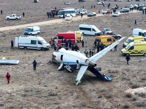 Rudal Rusia Diduga Tembak Jatuh Pesawat Azerbaijan, Kremlin Ingatkan Ini