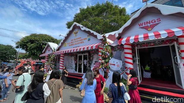 Pos pelayanan Polresta Malang Kota