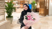 Di 2025, Ria Ricis berharap bisa sehat terus, makin kaya raya, dan bahagia lahir batin. (Foto: dok Instagram)