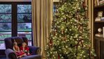 Menengok Mewahnya Dekorasi Natal di Rumah Vintage Kendall Jenner