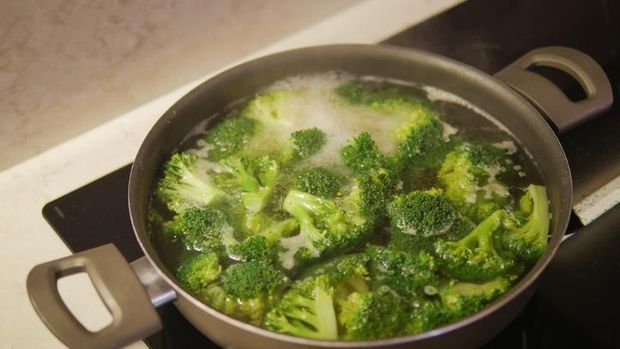 sayuran kukus vs sayuran rebus