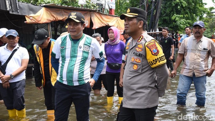 Forkopimda Sidoarjo sidak banjir Waru