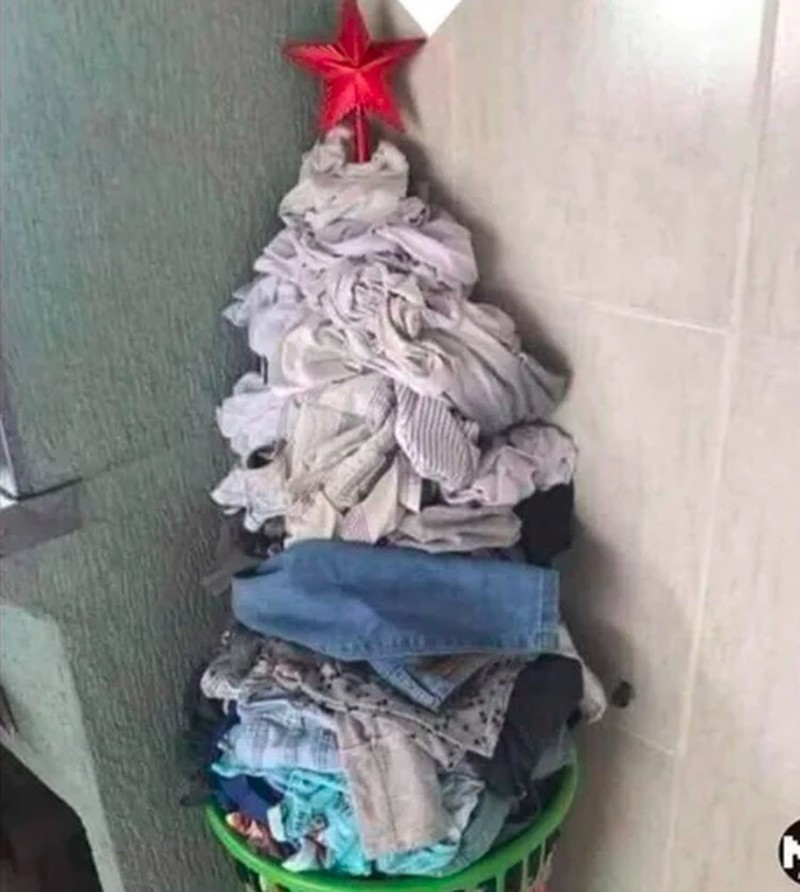 Kumpulan Potret Kreatif Pohon Natal Antimainstream